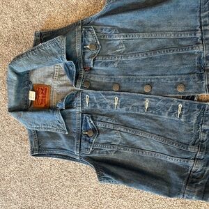 Levi's Light Blue Relaxed Jeans